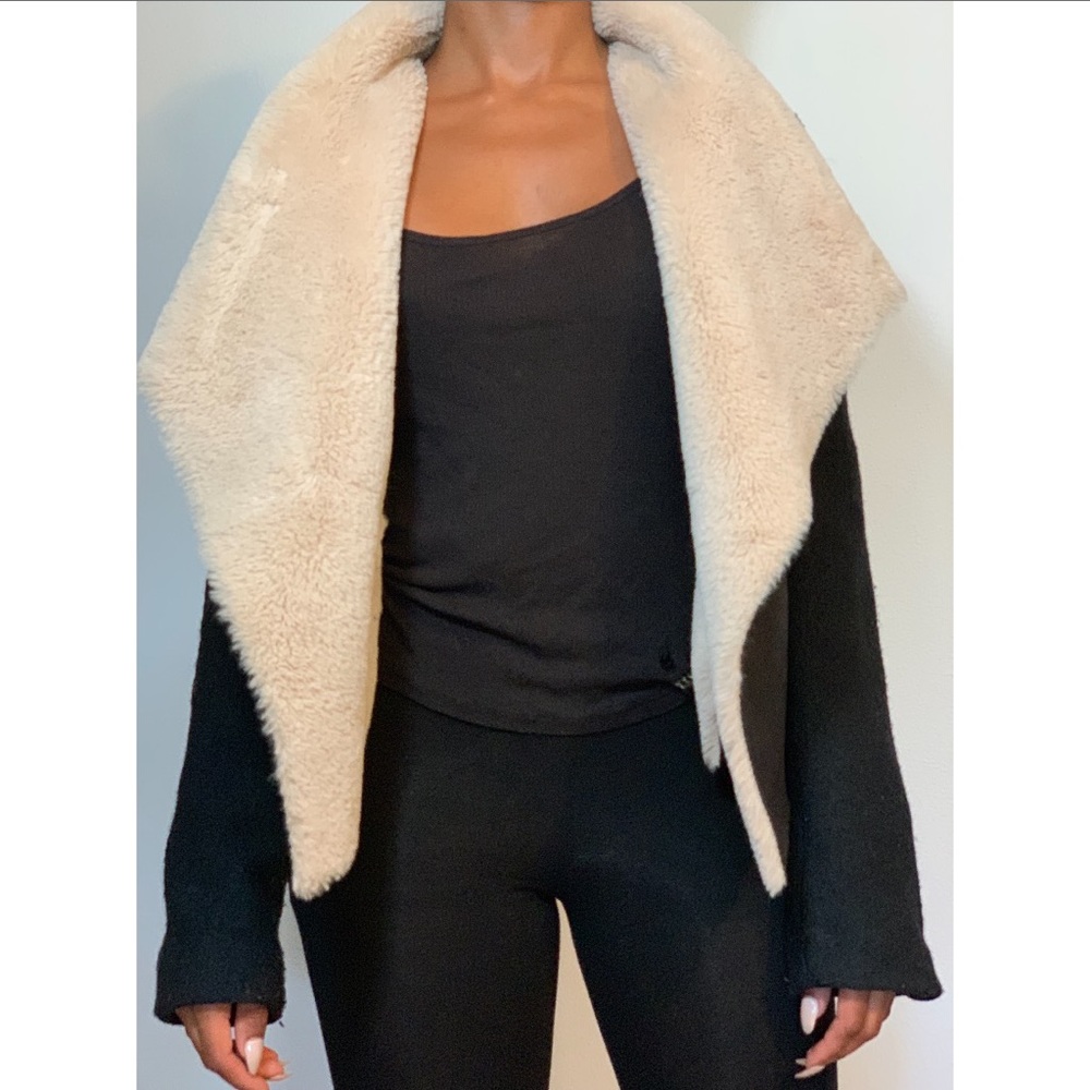 ZARA Faux Fur Lining Jacket